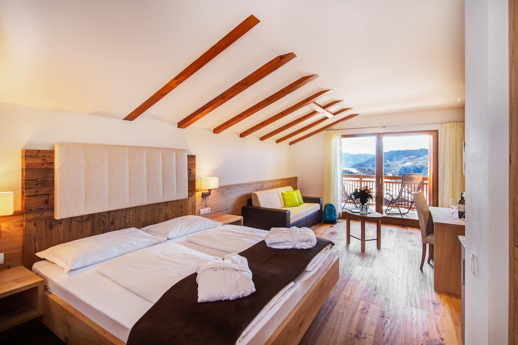 Hotel Gasthof Kircher Fiè Стая снимка